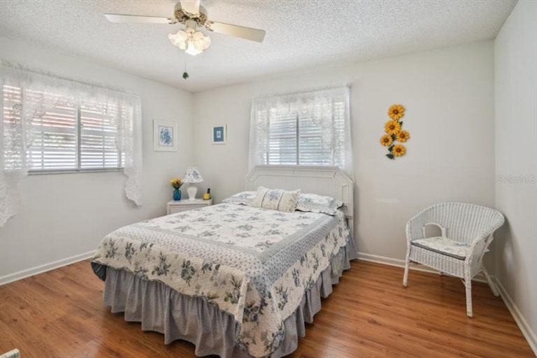 Photo 8 of 23 - 1456 Meadowlark Dr, Deltona, FL 32725