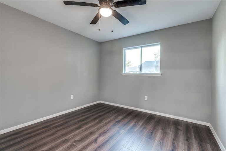 Photo 20 of 25 - 1910 Lachelle Ln, Arlington, TX 76010