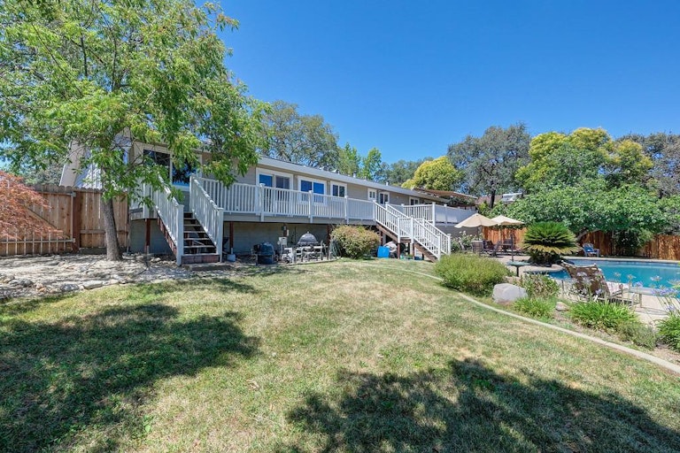 Photo 34 of 41 - 405 Riverview Dr, Auburn, CA 95603