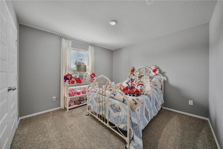 Photo 17 of 27 - 2810 Canadian Goose Ln, Baytown, TX 77521