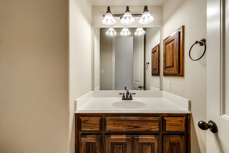 Photo 29 of 31 - 341 Oxford Pl, Prosper, TX 75078