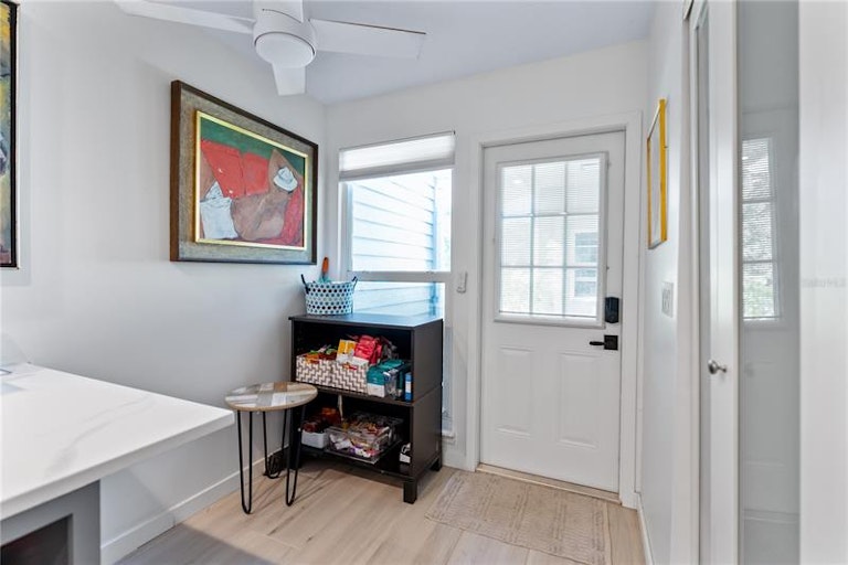 Photo 36 of 71 - 4263 Prairie View Dr S, Sarasota, FL 34232