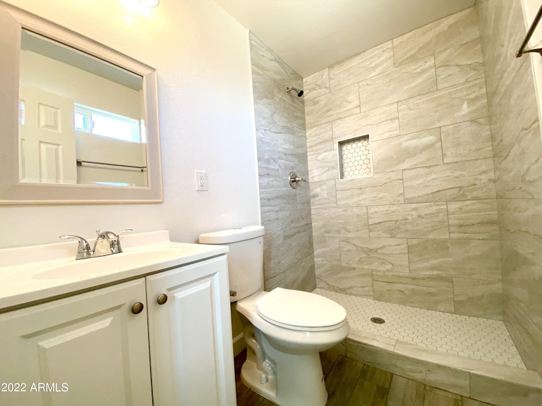 Photo 48 of 62 - 4837 W Heatherbrae Dr, Phoenix, AZ 85031