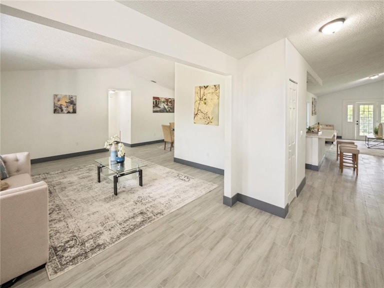 Photo 6 of 38 - 1902 Paragon St, Deltona, FL 32738