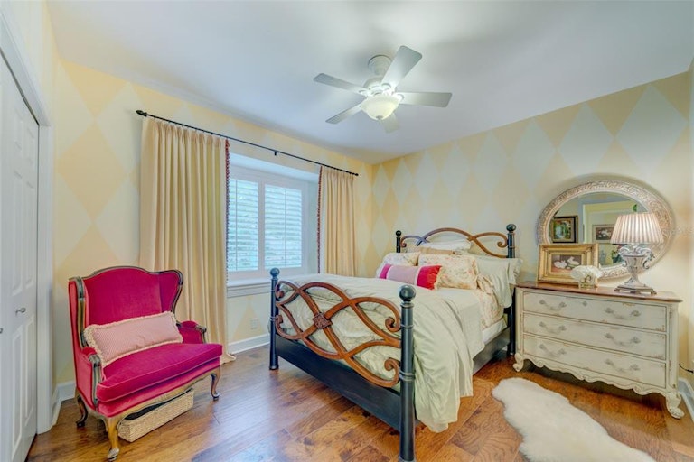 Photo 33 of 54 - 2107 Pinnacle Cir S, Palm Harbor, FL 34684