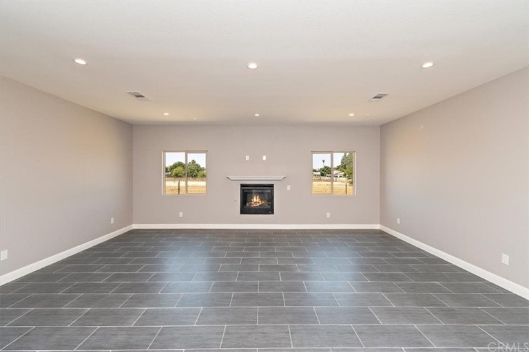 Photo 12 of 42 - 4974 Beatty Dr, Riverside, CA 92504