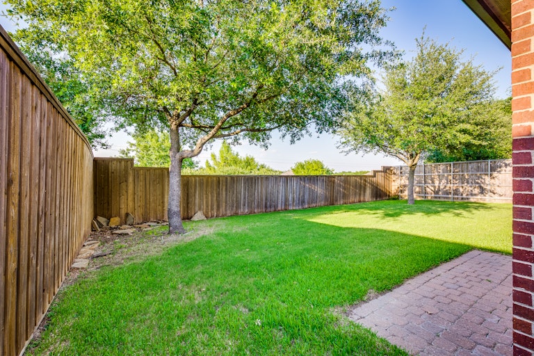 Photo 31 of 32 - 460 Fremont Dr, Rockwall, TX 75087