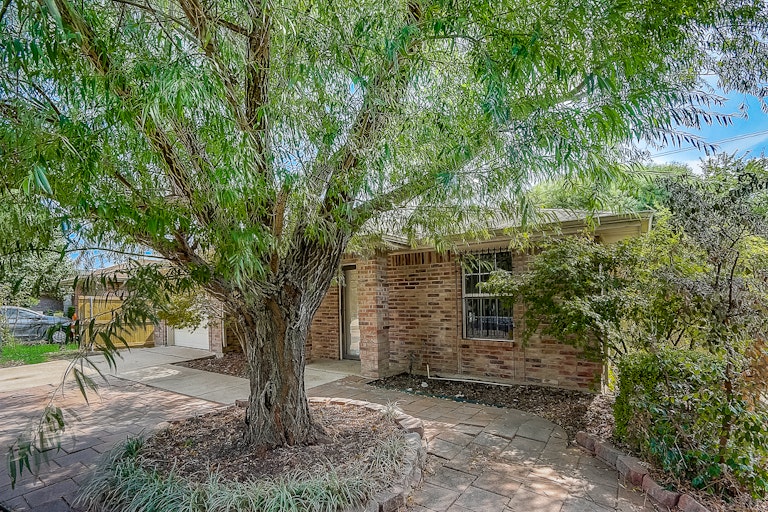 Photo 22 of 22 - 6814 Barrett Dr, Dallas, TX 75217