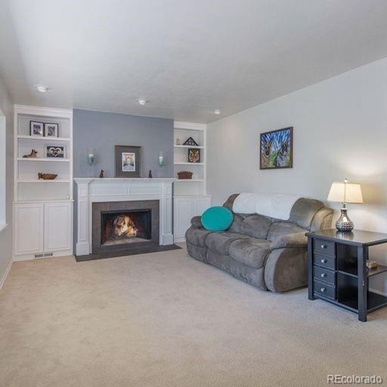 Photo 2 of 30 - 6903 S Jackson Way, Centennial, CO 80122