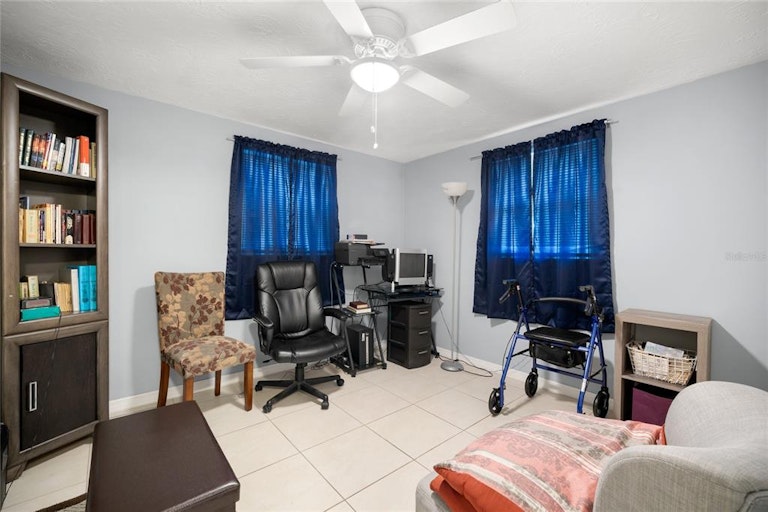 Photo 11 of 15 - 3248 Seffner Dr, Holiday, FL 34691