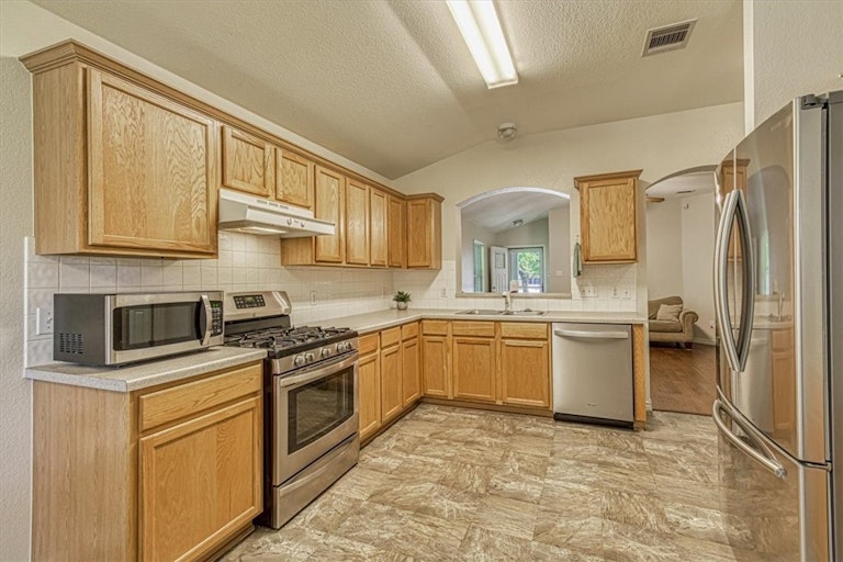 Photo 12 of 28 - 1200 Pine Portage Loop, Leander, TX 78641