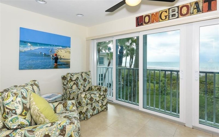 Photo 11 of 25 - 6701 Gulf Of Mexico Dr #310, Longboat Key, FL 34228