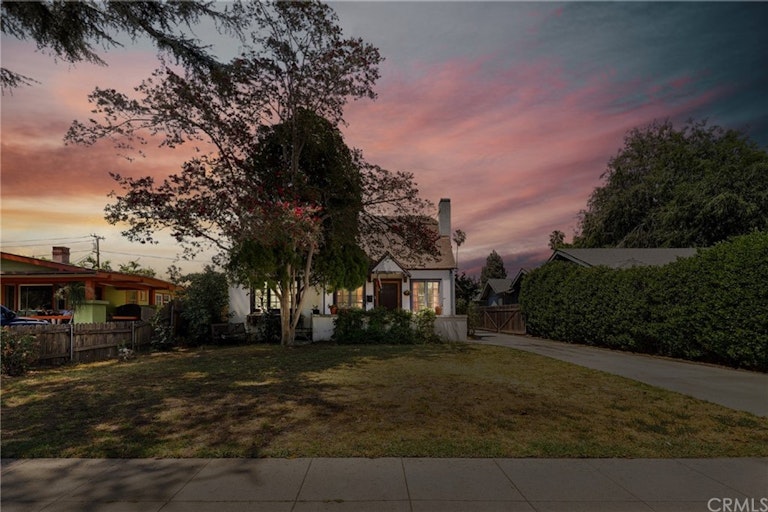 Photo 37 of 38 - 1791 Rose Villa St, Pasadena, CA 91106