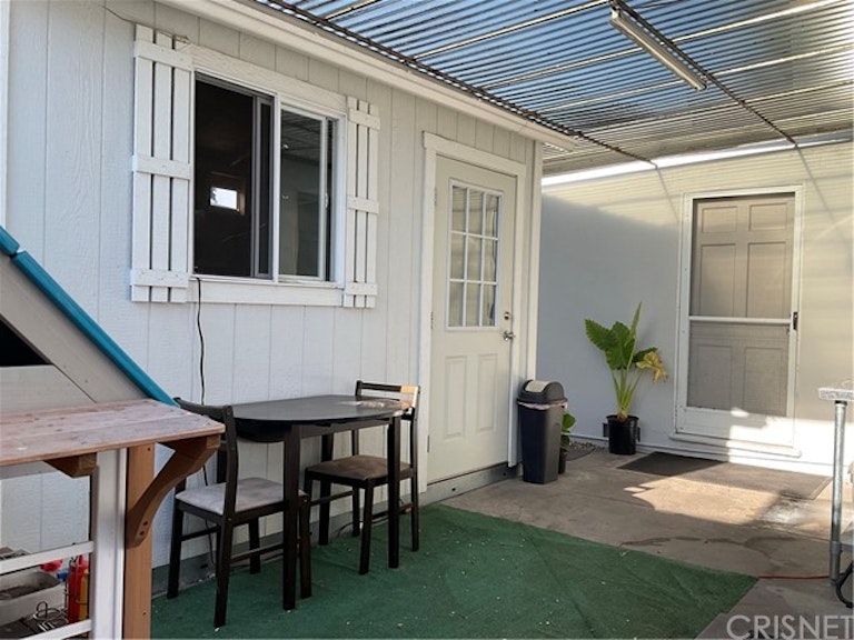 Photo 10 of 15 - 11201 Covello St, Sun Valley, CA 91352
