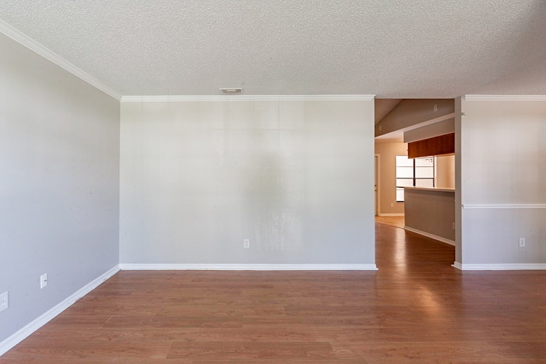 Photo 11 of 25 - 1778 Errol Woods Dr, Apopka, FL 32712