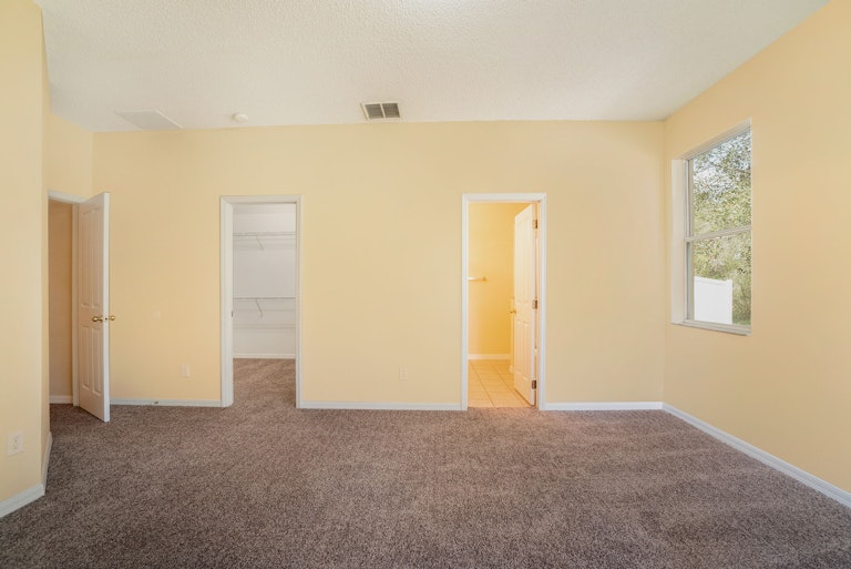 Photo 16 of 16 - 15127 Perdido Dr, Orlando, NC 32828