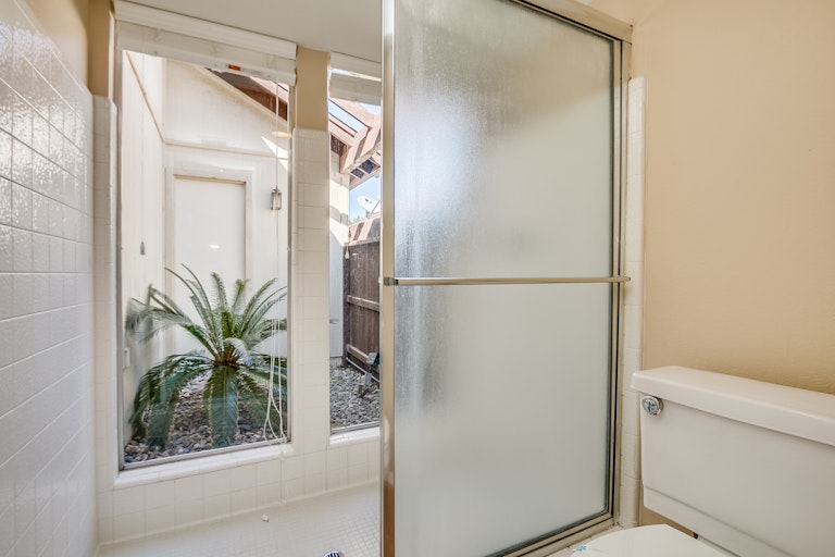 Photo 19 of 28 - 3849 E Tierra Buena Ln, Phoenix, AZ 85032