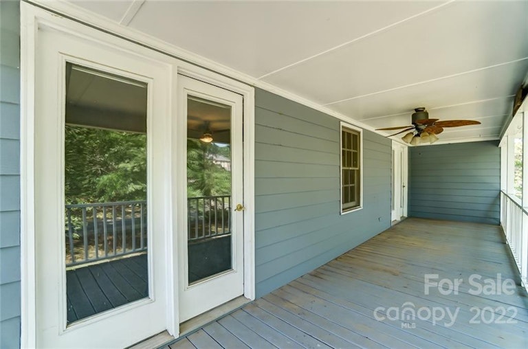 Photo 24 of 46 - 6538 Dougherty Dr, Charlotte, NC 28213