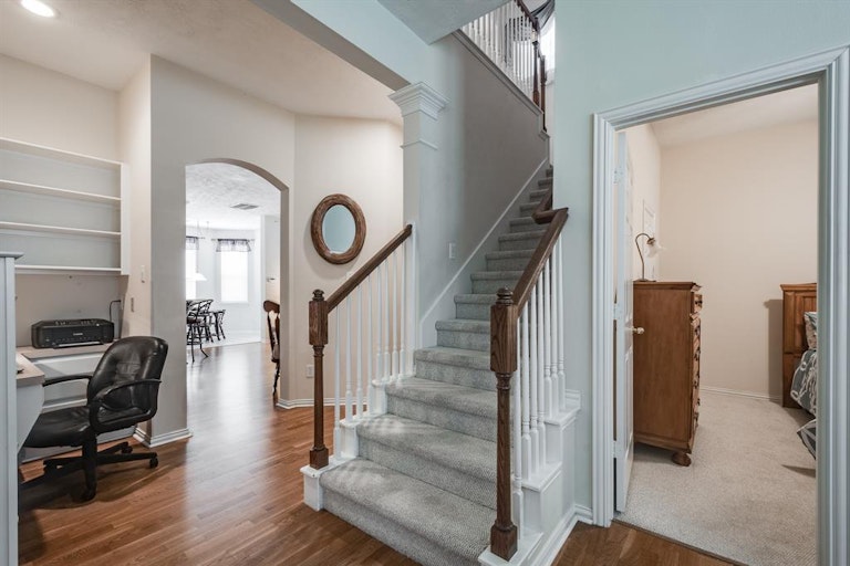 Photo 35 of 50 - 13215 Windy Oaks St, Beach City, TX 77523