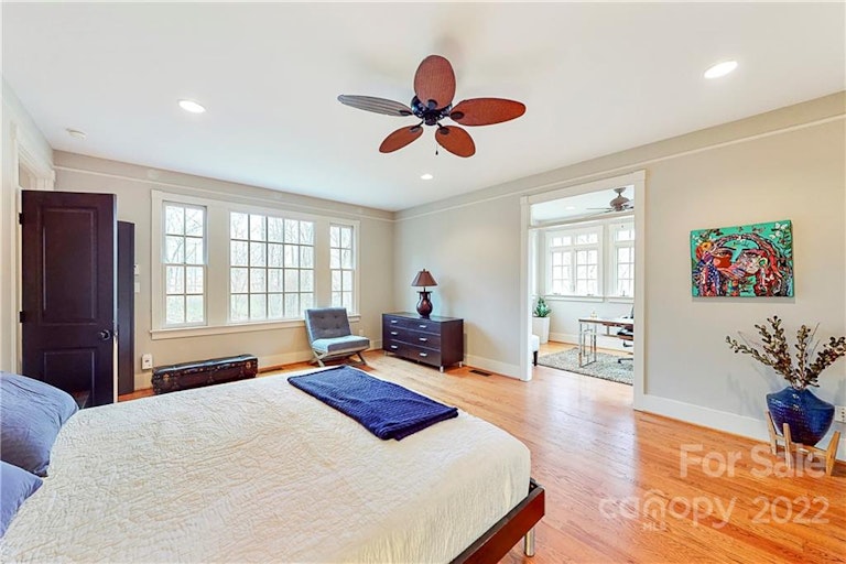 Photo 14 of 46 - 316 Culloden Rd, Iron Station, NC 28080