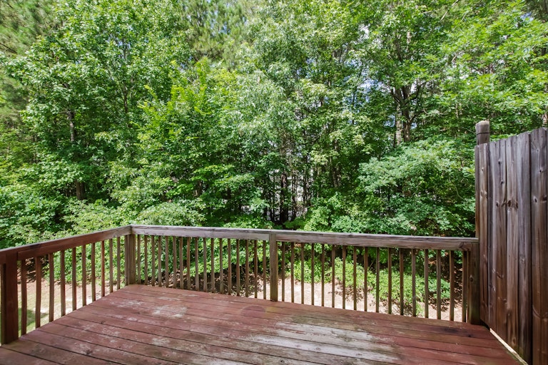 Photo 25 of 26 - 117 Gallent Hedge Trl, Apex, NC 27539