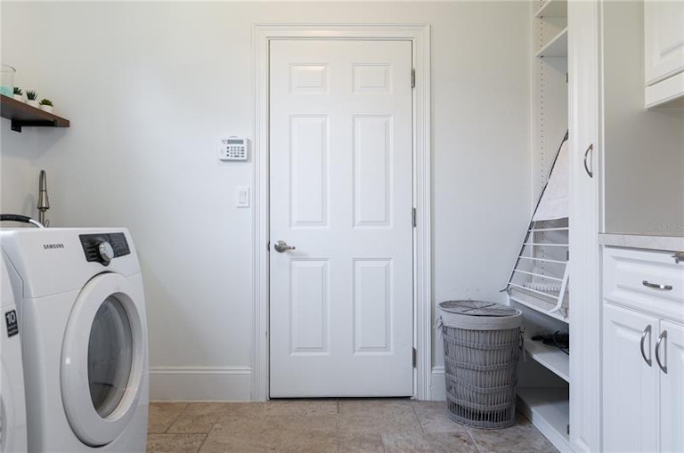 Photo 17 of 17 - 1315 Glenwick Dr, Windermere, FL 34786
