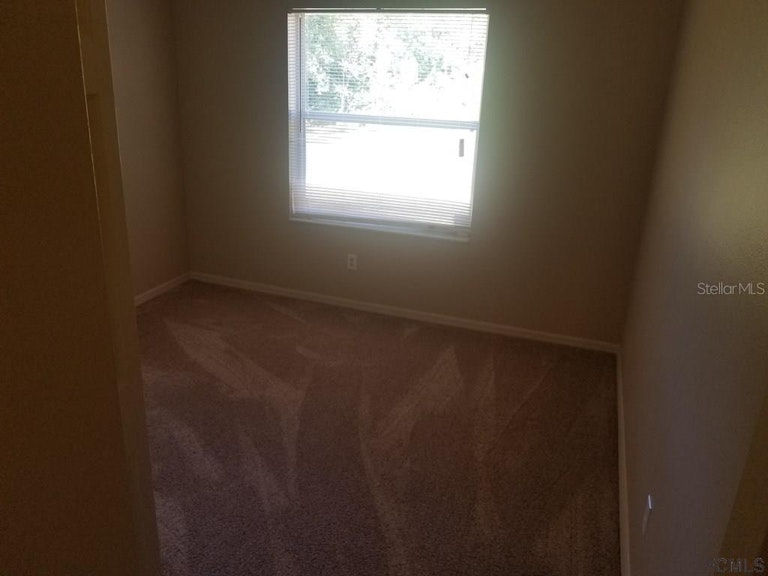 Photo 11 of 16 - 2 Regina Ln, Palm Coast, FL 32164