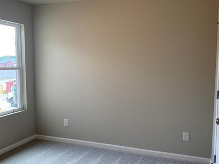 Photo 9 of 27 - 1220 Thea Cv, New Braunfels, TX 78130