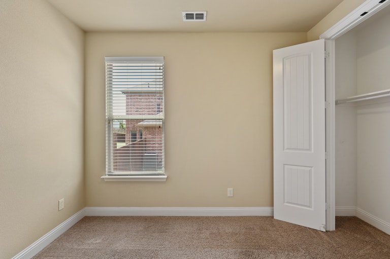 Photo 10 of 24 - 700 Darian Dr, Prosper, TX 75078
