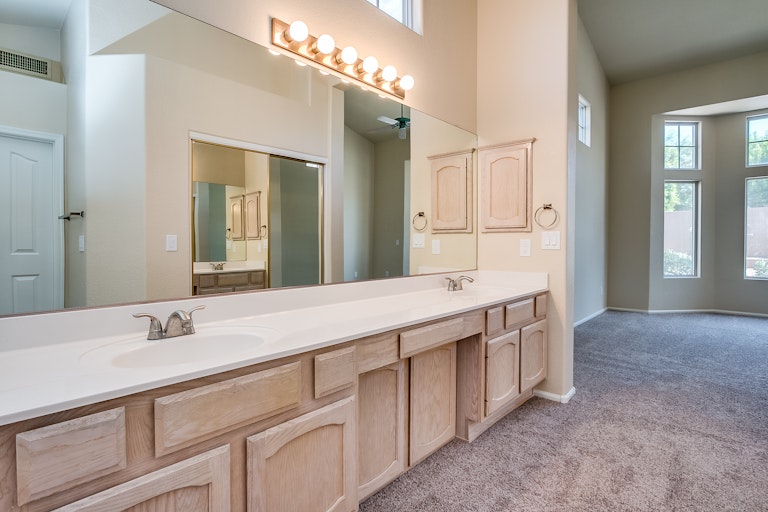 Photo 17 of 64 - 505 E Mountain Sky Ave, Phoenix, AZ 85048