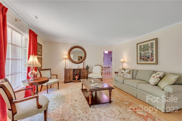 Photo 4 of 22 - 419 Davie Ave, Statesville, NC 28677