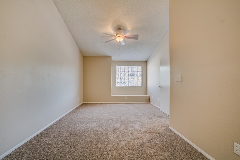 Photo 14 of 24 - 625 S Westwood #187, Mesa, AZ 85210