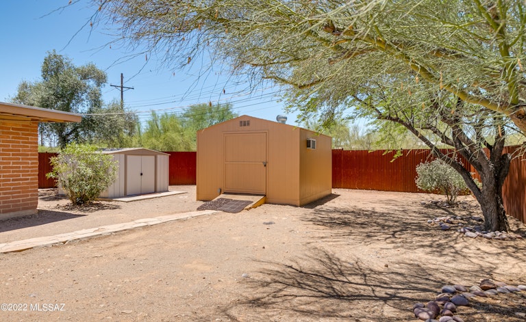 Photo 26 of 31 - 2515 N Rising Star Trl, Tucson, AZ 85745
