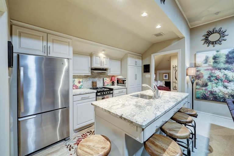 Photo 28 of 36 - 1518 Pine Chase Dr, Houston, TX 77055