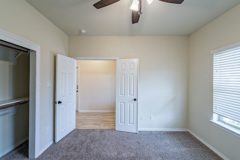 Photo 22 of 26 - 7235 Foxmoor Lake Ct, Humble, TX 77338