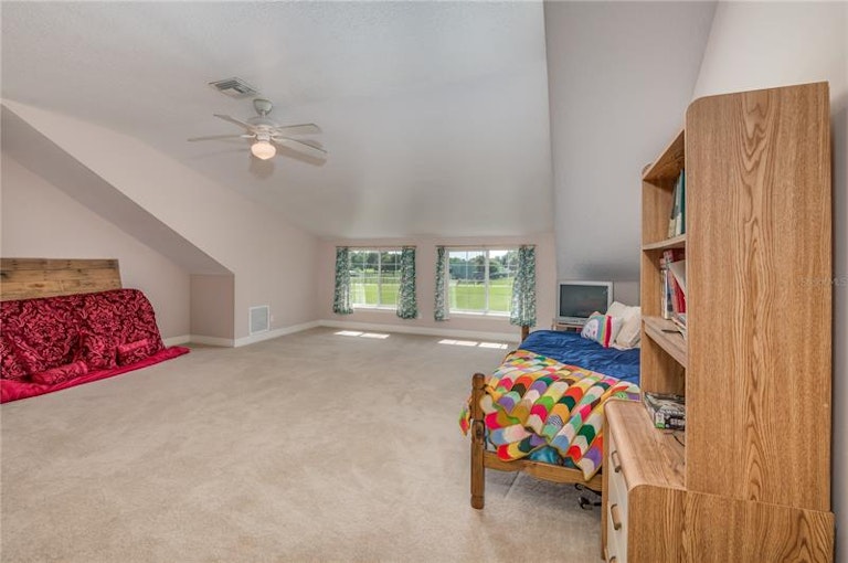 Photo 19 of 33 - 5851 Effie Dr, Apopka, FL 32712