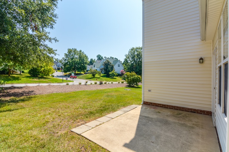 Photo 16 of 18 - 1106 Silky Dogwood Trl, Apex, NC 27502