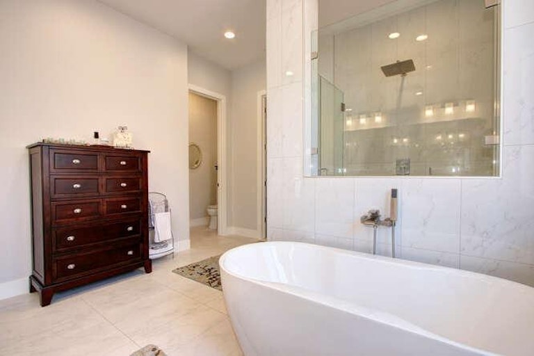 Photo 34 of 78 - 744 Oliver Ct, Folsom, CA 95630