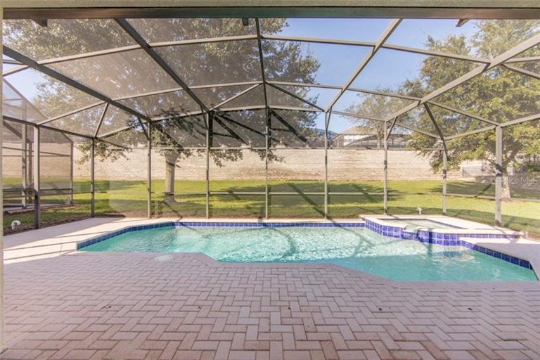 Photo 2 of 25 - 2650 Daulby St, Kissimmee, FL 34747