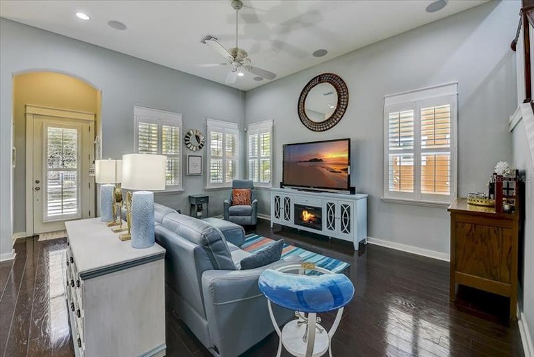 Photo 6 of 64 - 511 Winterside Dr, Apollo Beach, FL 33572