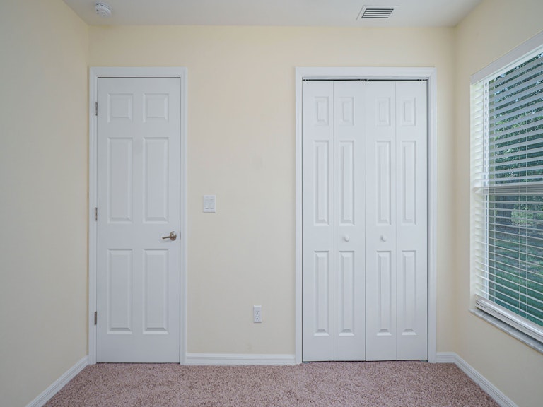 Photo 14 of 17 - 14463 Duck Hawk Rd, Weeki Wachee, FL 34614
