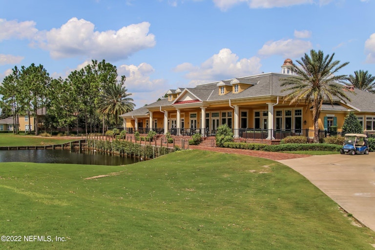 Photo 98 of 110 - 4144 Carriage Crossing Ln, Orange Park, FL 32065
