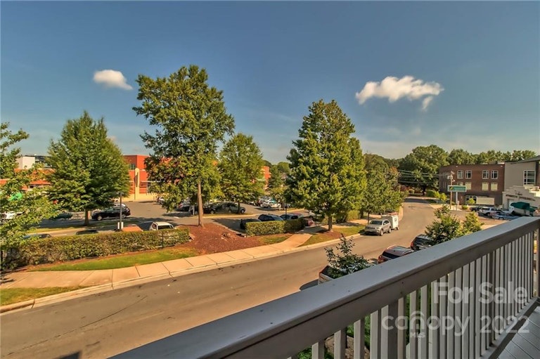 Photo 10 of 23 - 1308 Nandina St, Charlotte, NC 28205
