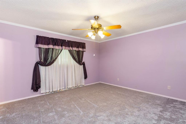 Photo 10 of 25 - 335 William Morton Dr, Richmond, TX 77406