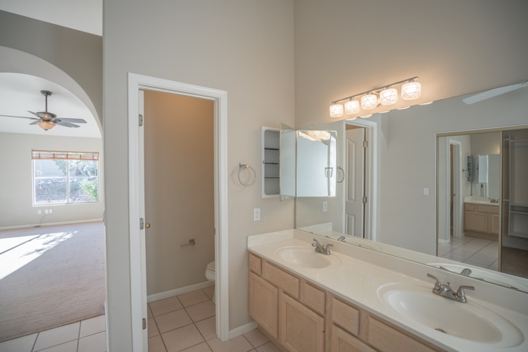 Photo 15 of 32 - 14224 N Edgeworth Dr, Fountain Hills, AZ 85268