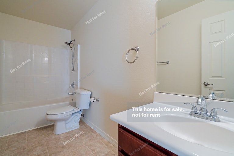 Photo 30 of 33 - 656 E Black Diamond Dr, Casa Grande, AZ 85122