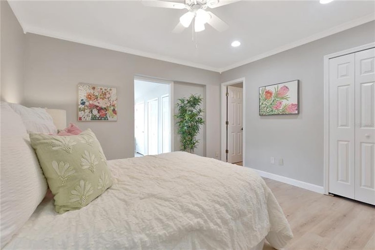 Photo 41 of 52 - 2302 S Arrawana Ave, Tampa, FL 33629