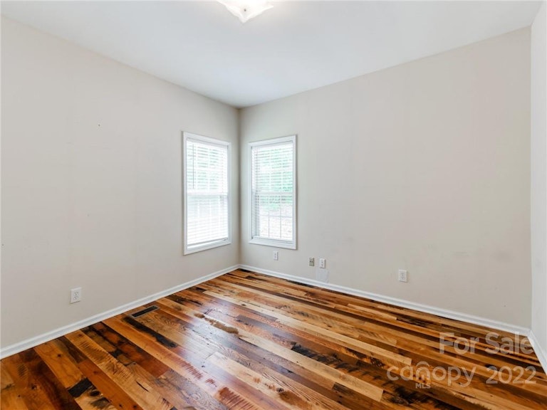 Photo 23 of 30 - 1801 Charles Raper Jonas Hwy, Mount Holly, NC 28120