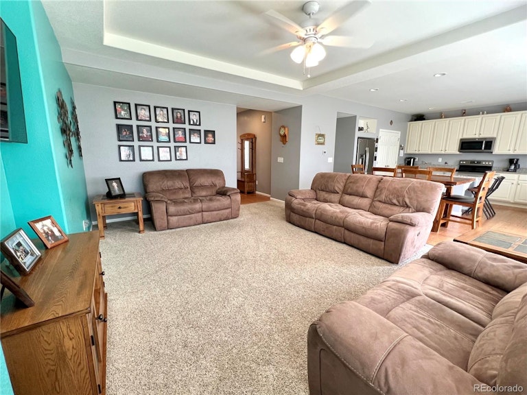 Photo 6 of 16 - 10537 Racine Way, Commerce City, CO 80022