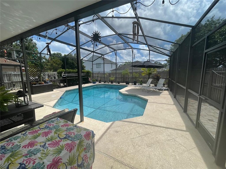 Photo 30 of 50 - 10521 Cherry Oak Cir, Orlando, FL 32817